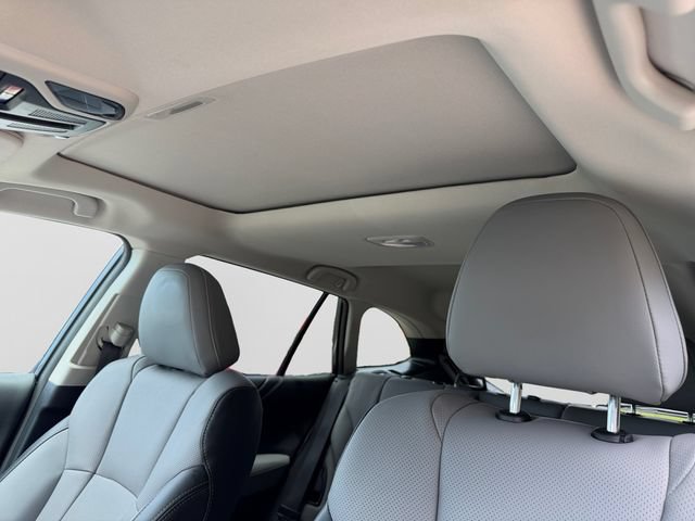 Used 2024 Subaru Outback Limited AWD/4WD image 12