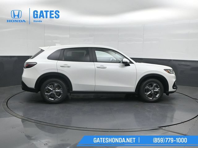 New 2027 Honda HR-V LX image 3