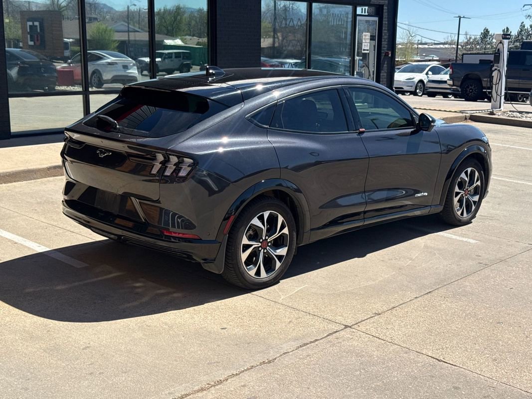 Used 2022 Ford Mustang Mach-E Premium image 3