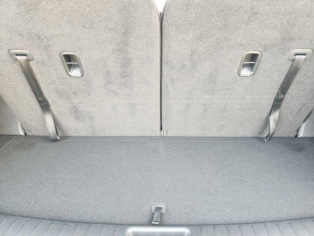 Certified 2025 Kia Sorento SX image 30