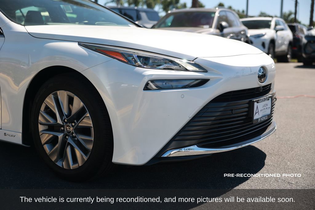Used 2024 Toyota Mirai w/ Advanced Technology Package image 7
