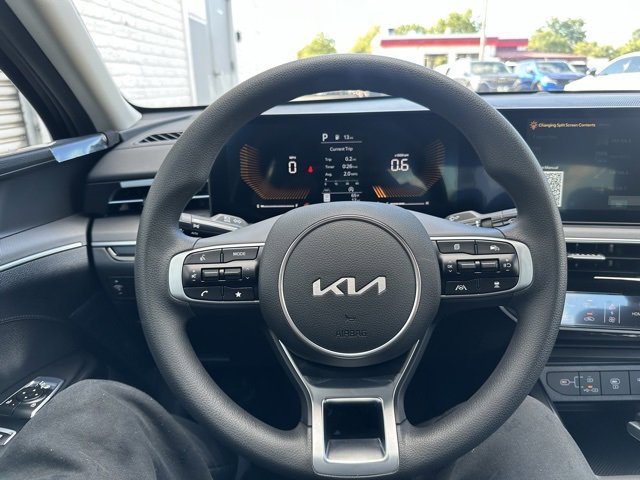 New 2026 Kia K5 LXS image 25