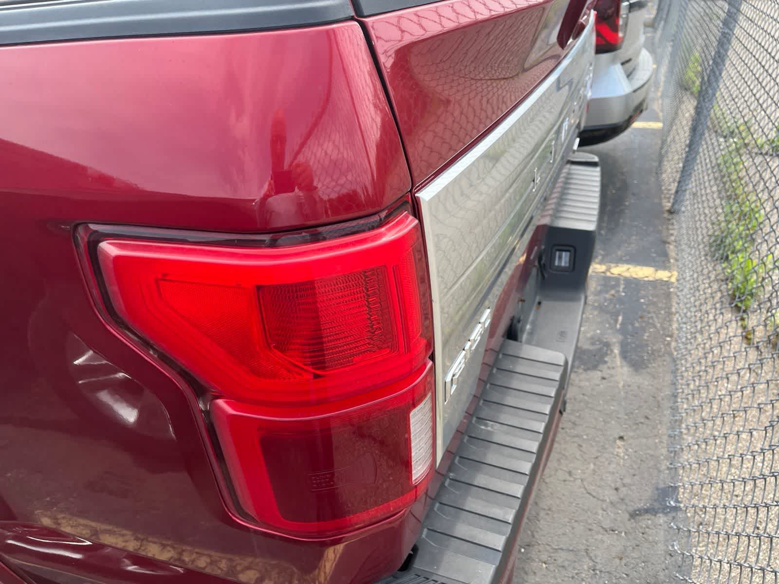 Used 2019 Ford F150 Limited AWD/4WD image 10