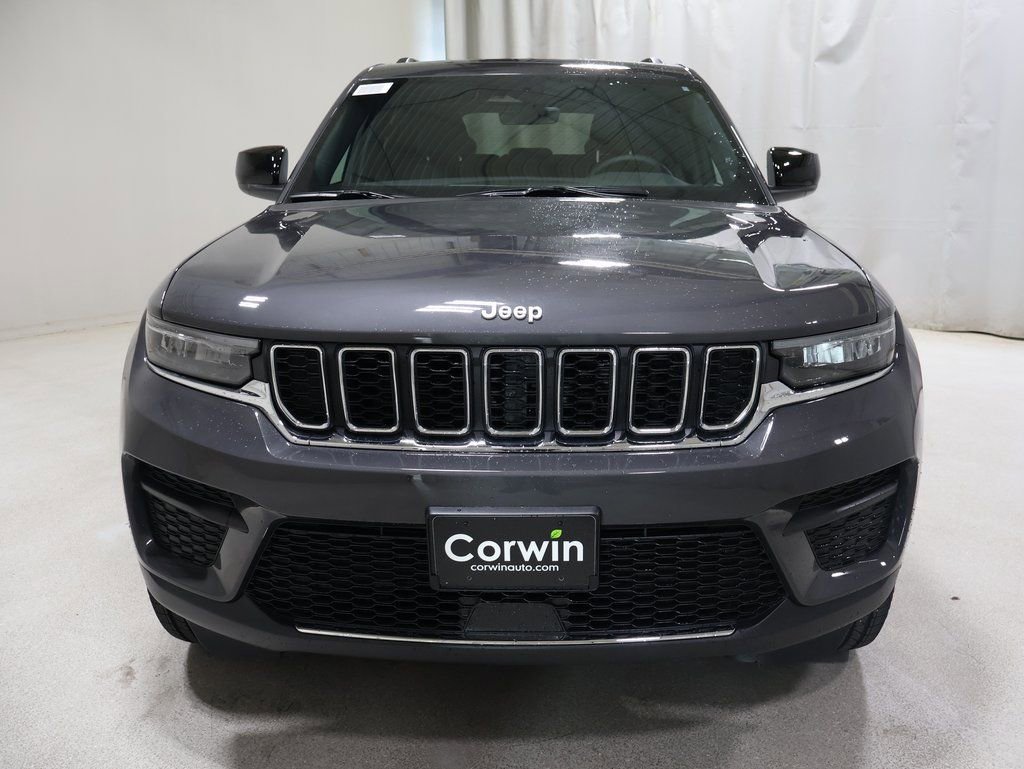 New 2025 Jeep Grand Cherokee Laredo w/ Luxury Tech Group I image 6