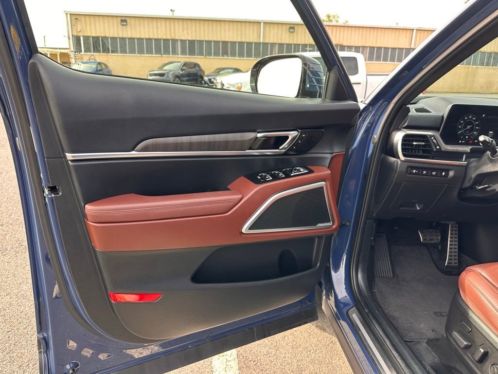 Used 2024 Kia Telluride SX image 15