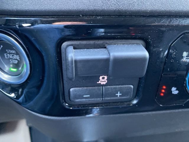 Used 2024 GMC Sierra 1500 Elevation w/ Preferred Package image 17