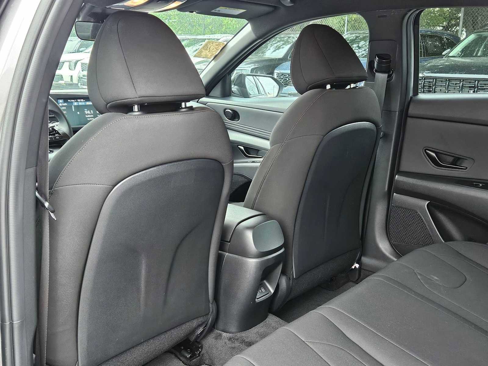 Used 2025 Hyundai Elantra Sport FWD image 17