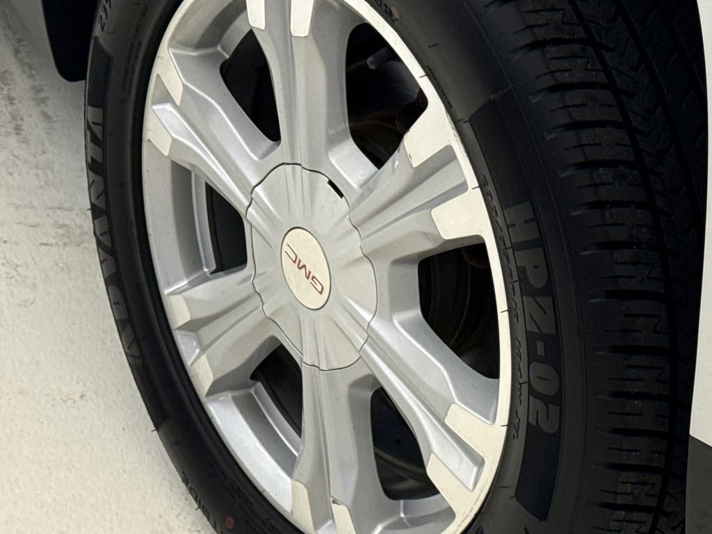 Used 2017 GMC Terrain SLE image 10