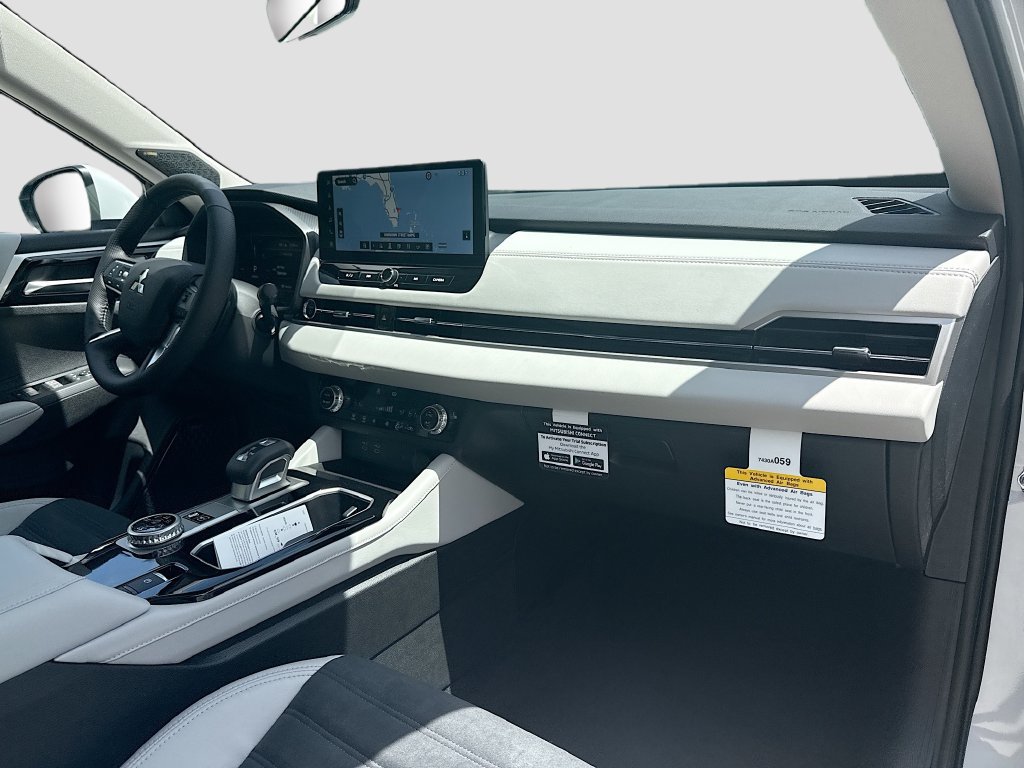 New 2026 Mitsubishi Outlander SE AWD/4WD image 32