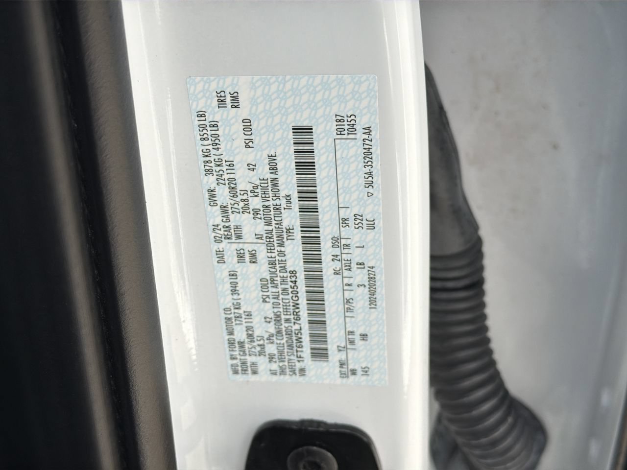 Used 2024 Ford F150 Lightning Lariat AWD/4WD image 34
