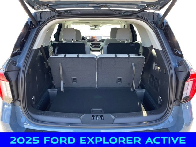 New 2025 Ford Explorer Active w/ Active Comfort Package image 5