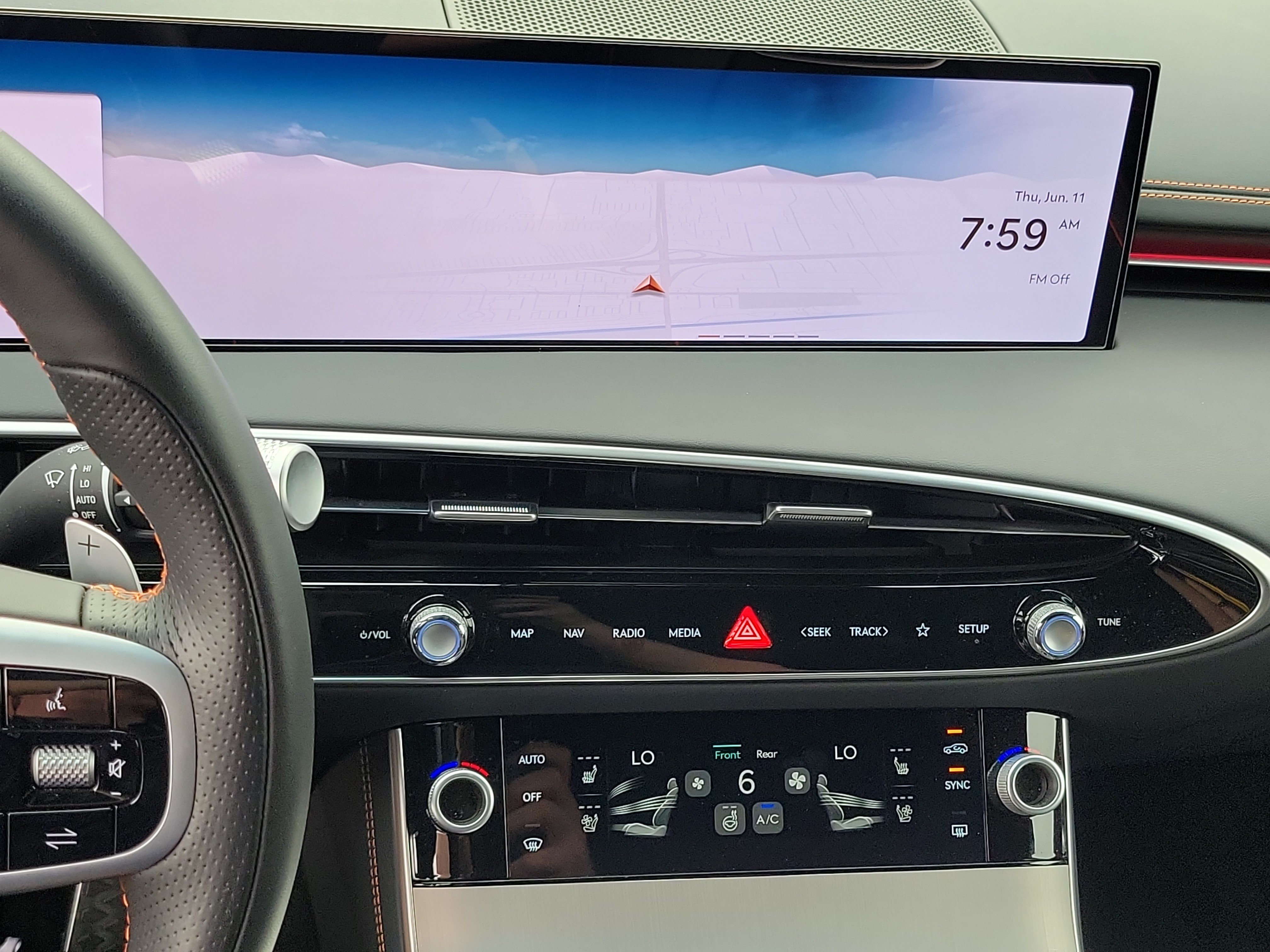 Certified 2026 Genesis GV70 3.5T Sport Advanced AWD/4WD image 18
