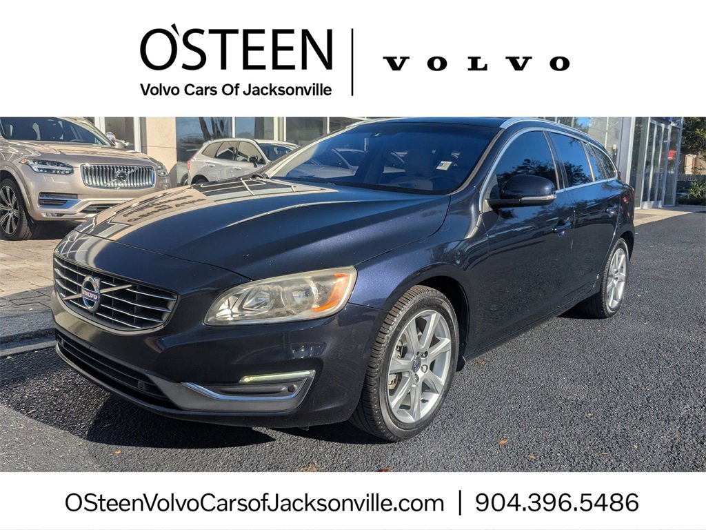 Used 2016 Volvo V60 T5 Premier w/ Convenience Package image 1