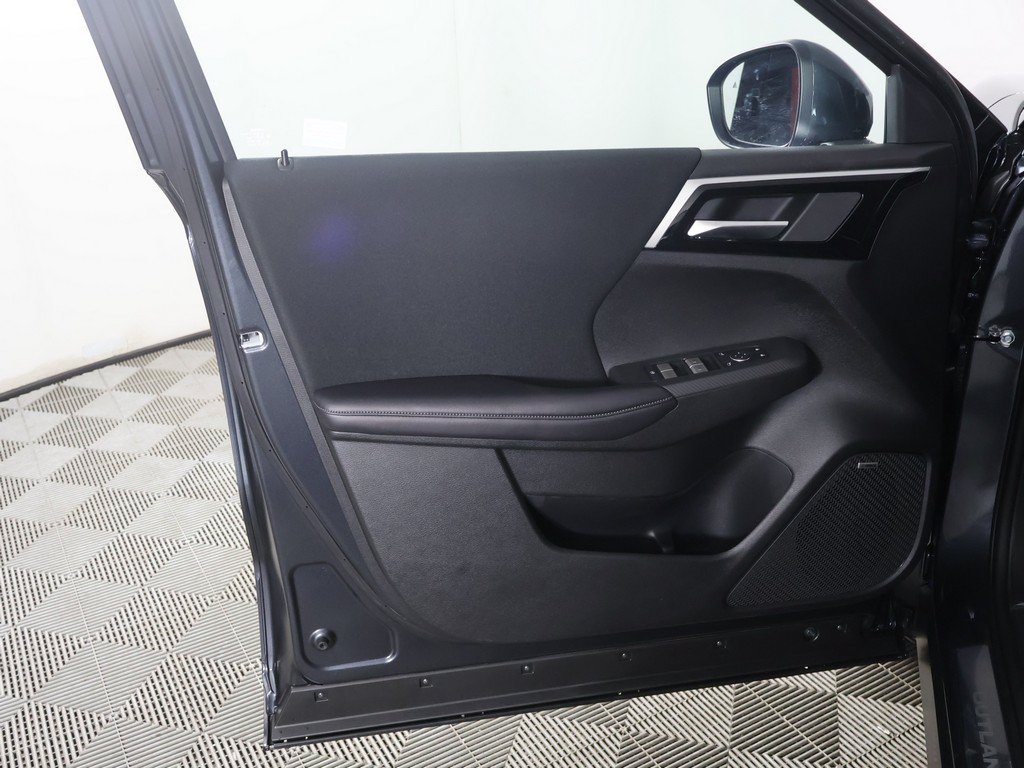 New 2026 Mitsubishi Outlander ES AWD/4WD image 21