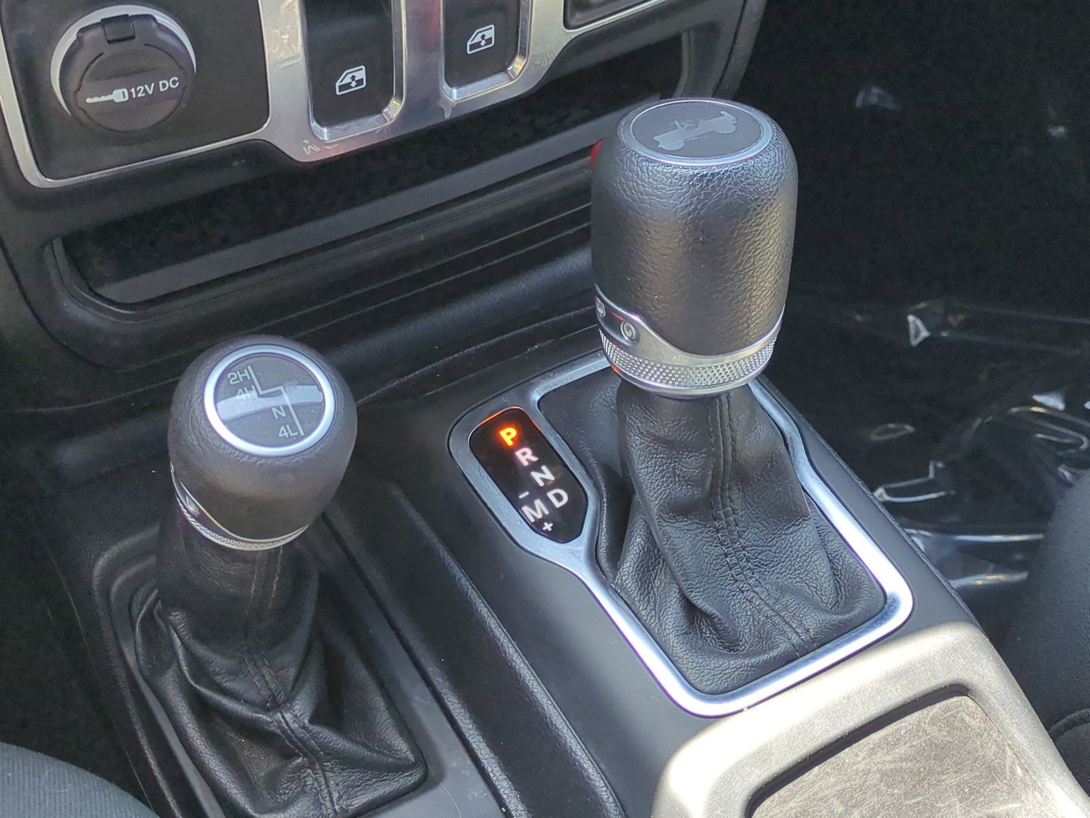 Used 2021 Jeep Wrangler Sport AWD/4WD image 25