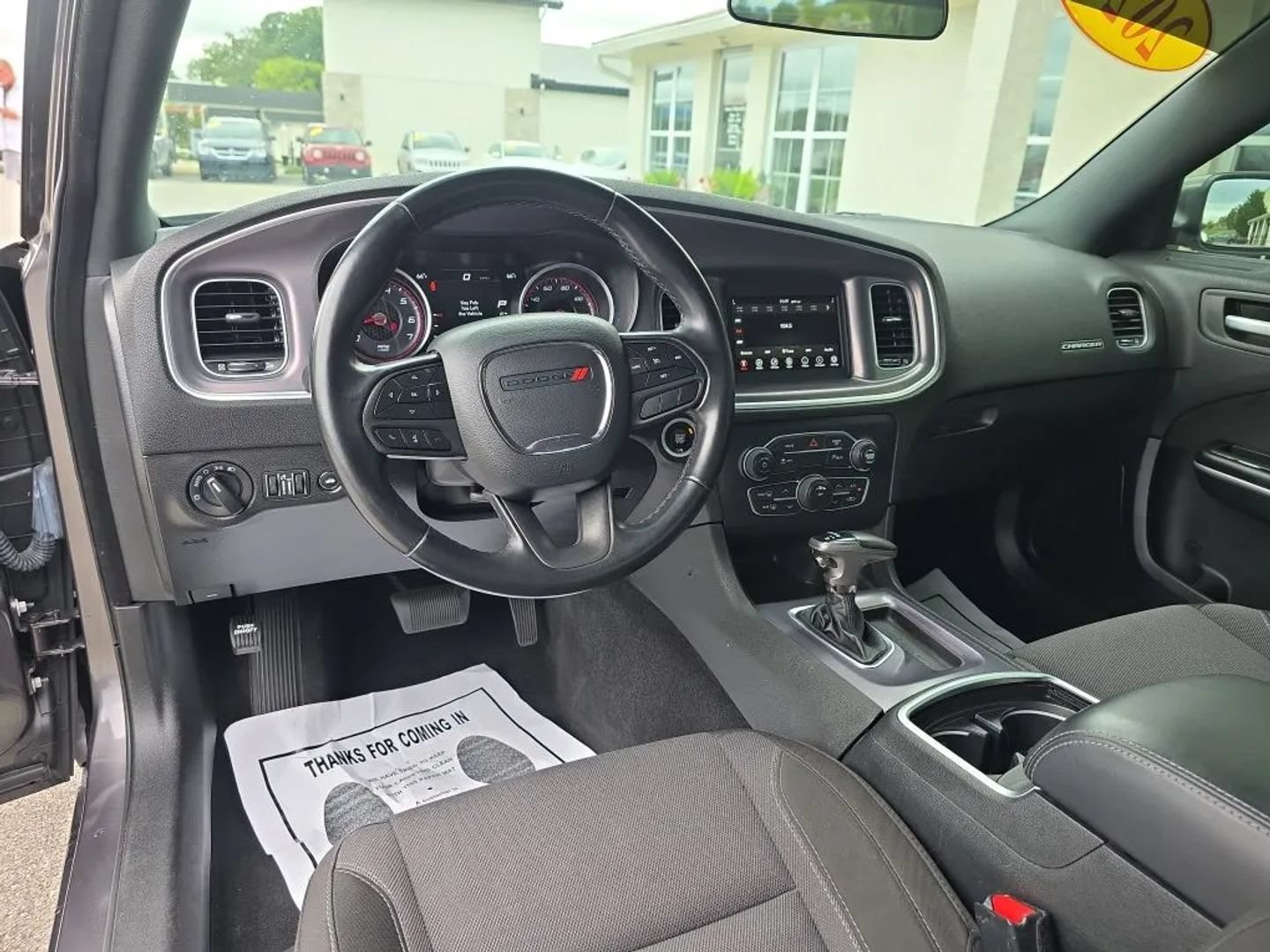 Used 2020 Dodge Charger SXT RWD image 12