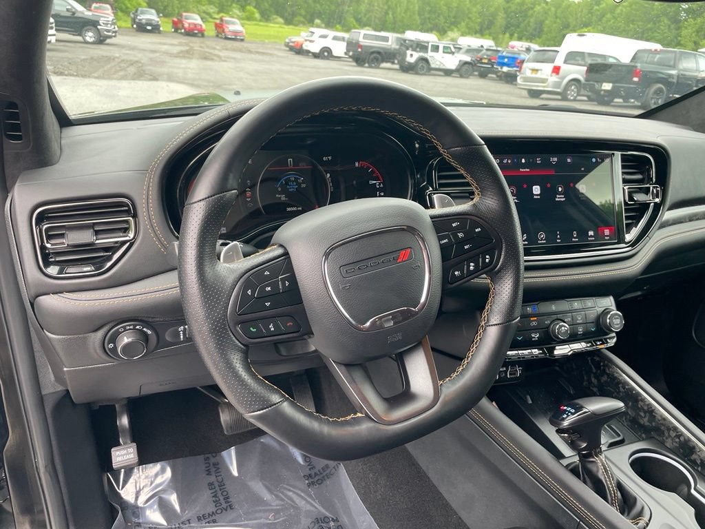 Used 2025 Dodge Durango R/T AWD/4WD image 10