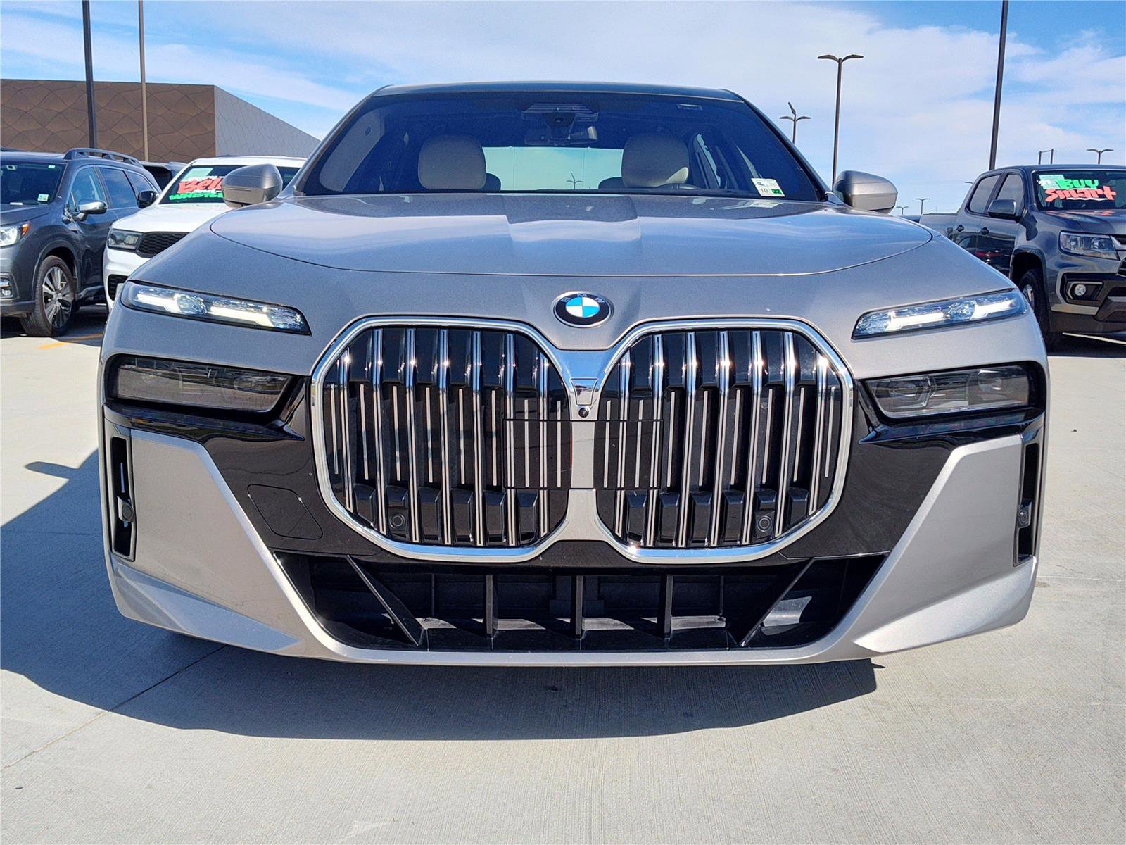 Certified 2023 BMW 740i w/ Executive Package image 9