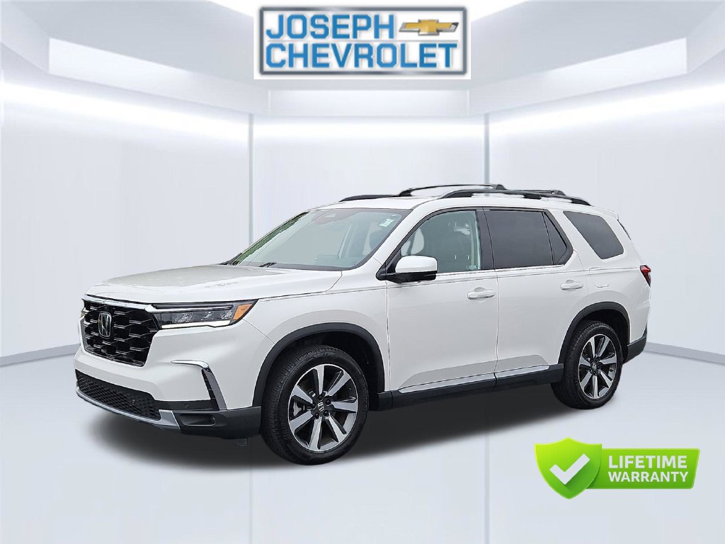Used 2024 Honda Pilot Elite image 2