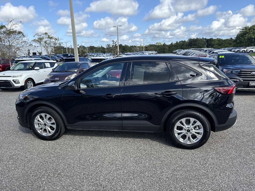 Used 2025 Ford Escape Active image 7