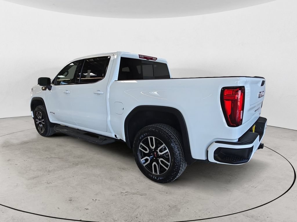 Certified 2025 GMC Sierra 1500 AT4 w/ Technology Package AWD/4WD image 7