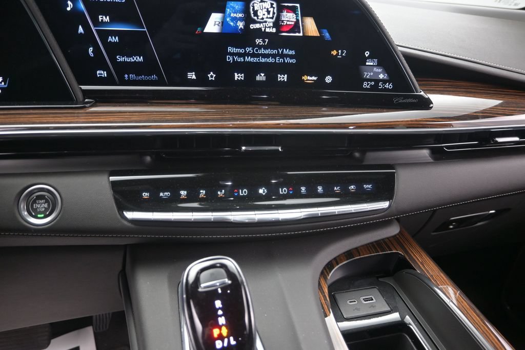 Used 2023 Cadillac Escalade Premium Luxury RWD image 14