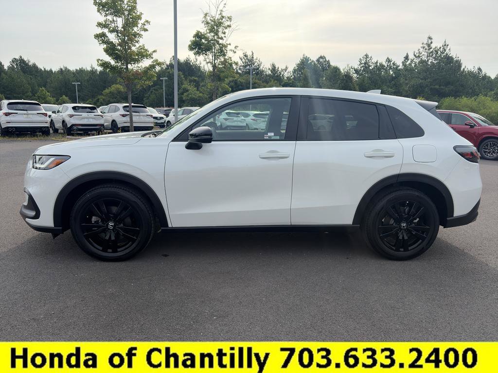 Used 2026 Honda HR-V Sport image 4