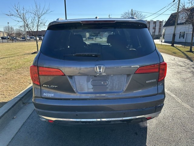 Used 2017 Honda Pilot Touring image 16