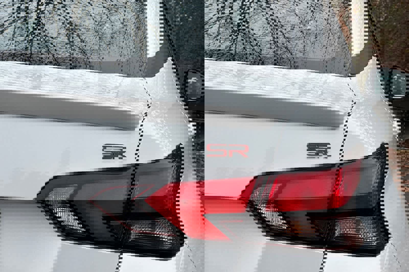 New 2025 Nissan Versa SR w/ Trunk Package image 24