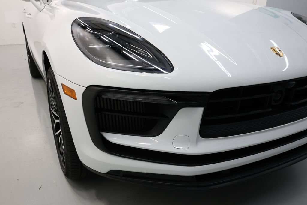 Used 2025 Porsche Macan S AWD/4WD image 53