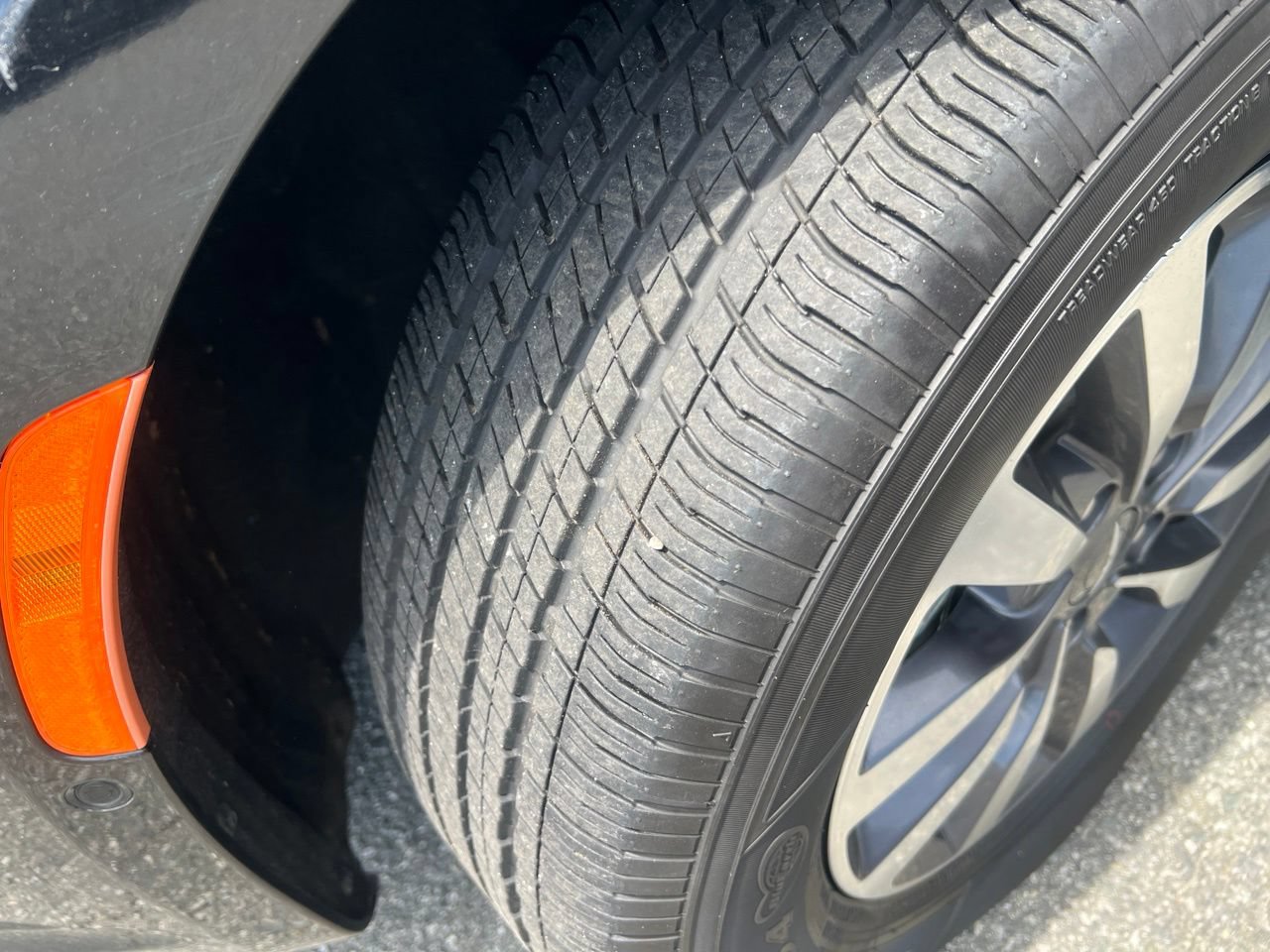 Used 2021 Chrysler Pacifica Touring-L FWD image 12