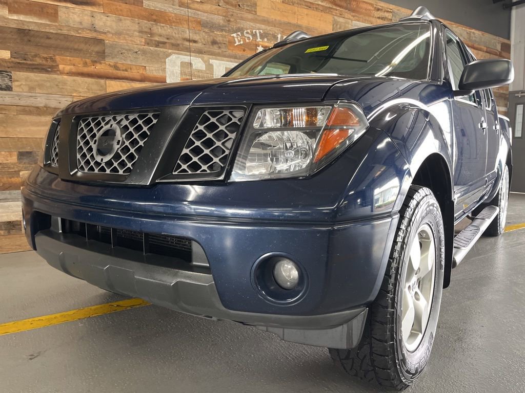 Used 2007 Nissan Frontier LE w/ Leather Pkg image 10