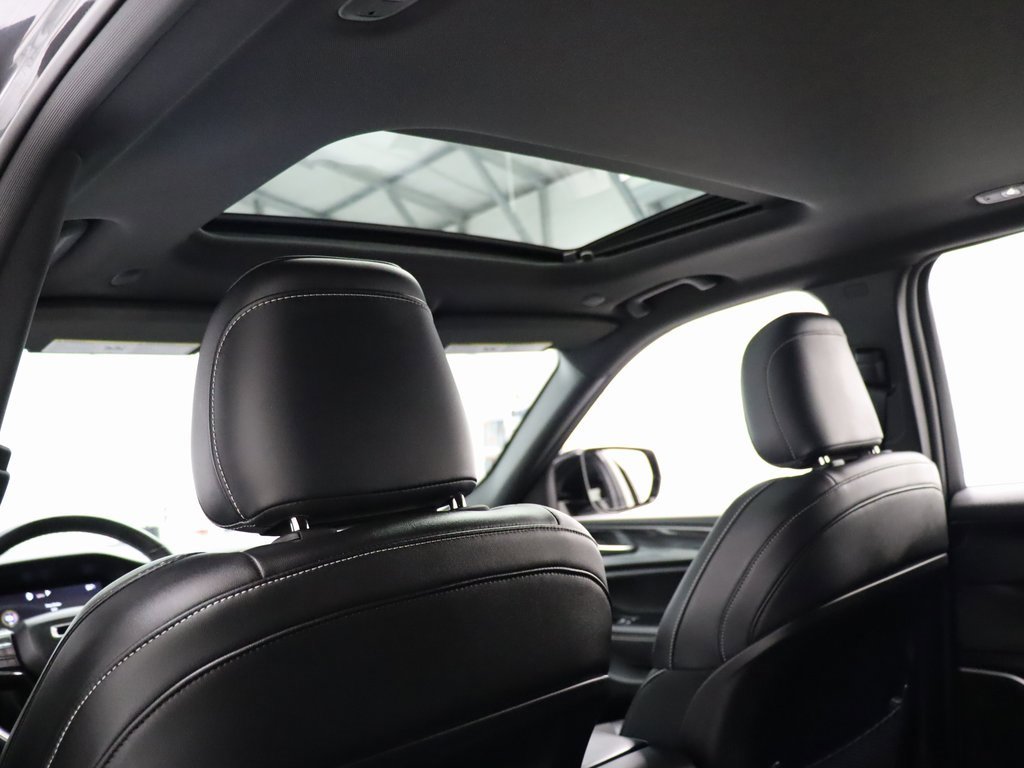 Used 2022 Jeep Grand Cherokee Altitude image 17