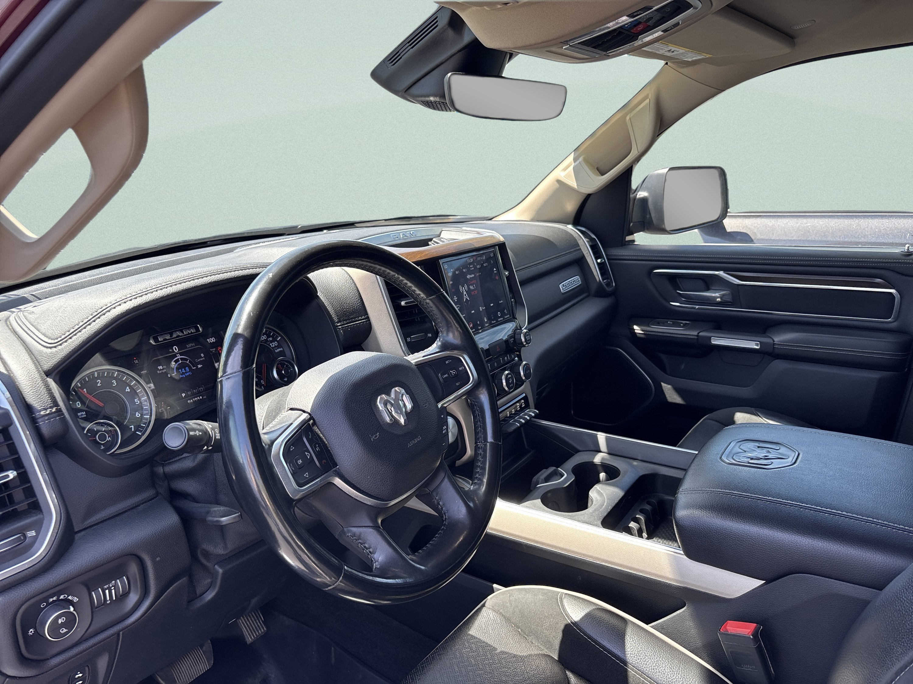 Used 2021 RAM 1500 Laramie AWD/4WD image 12