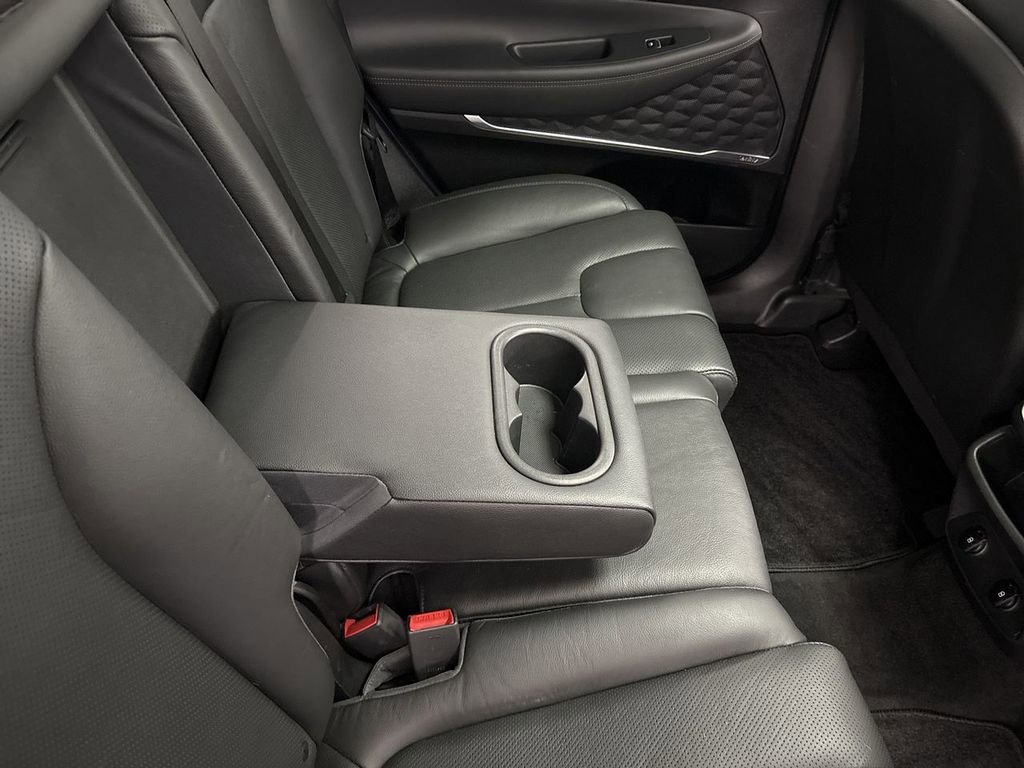 Used 2020 Hyundai Santa Fe SEL w/ Convenience + Premium Package image 24