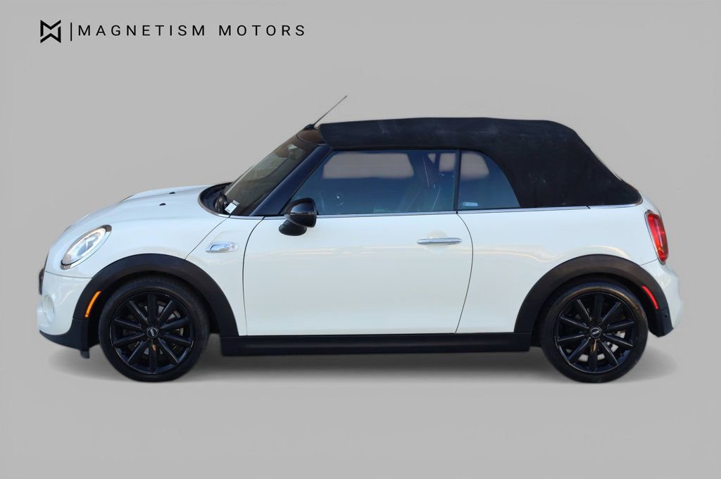 Used 2017 MINI Cooper S image 3