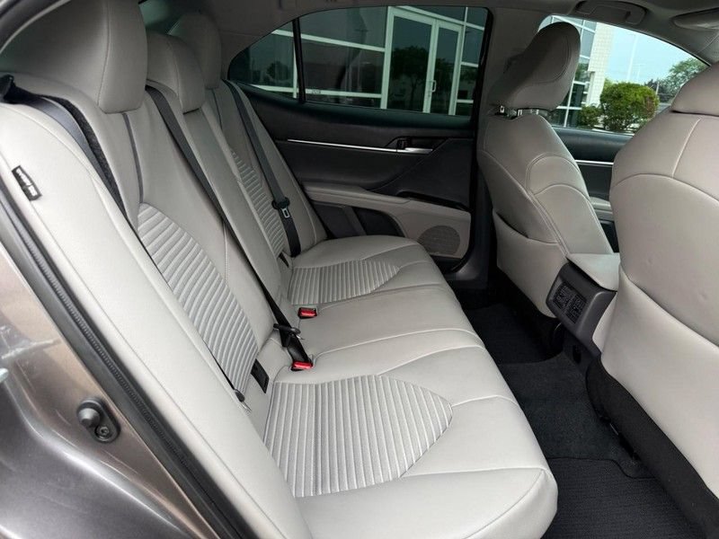 Used 2023 Toyota Camry SE w/ Audio Upgrade Package FWD image 12