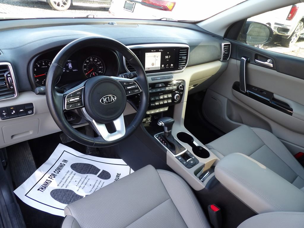 Used 2021 Kia Sportage EX w/ EX Technology Package image 12