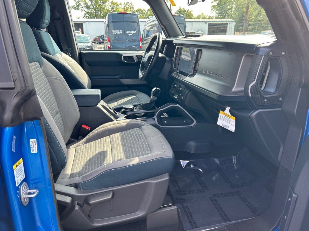 Used 2023 Ford Bronco Outer Banks image 16