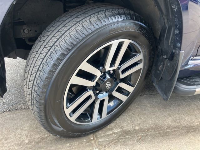 Used 2023 Toyota 4Runner Limited image 51