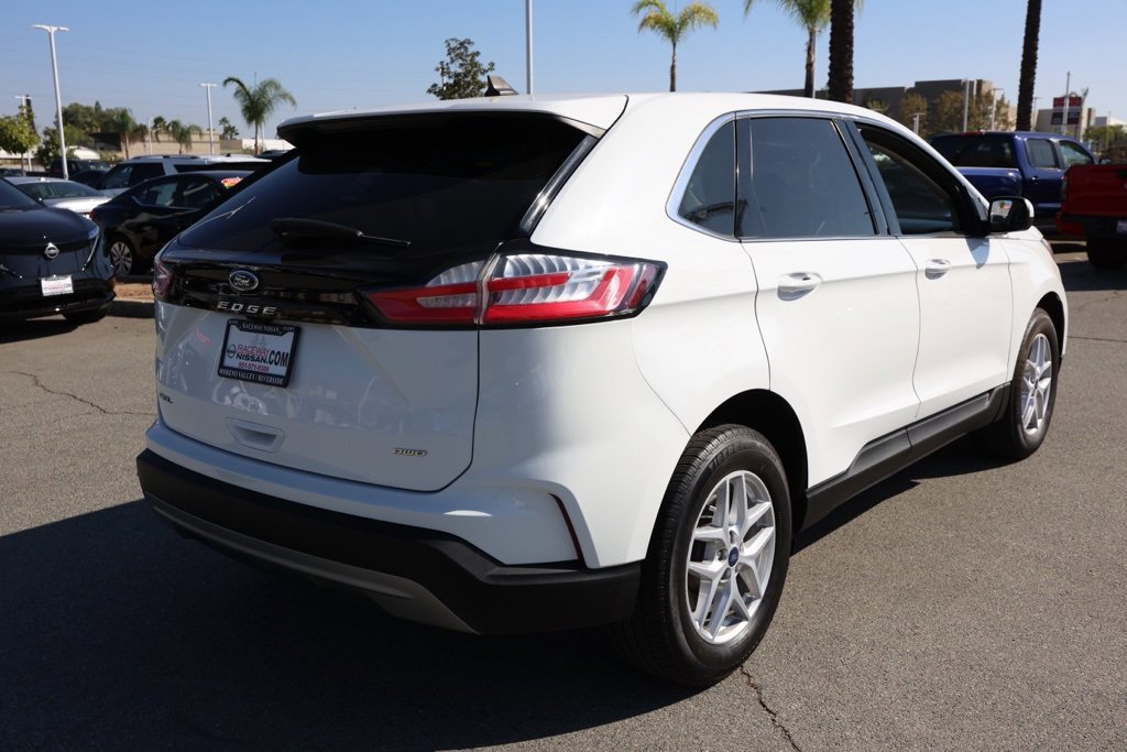Used 2022 Ford Edge SEL image 4