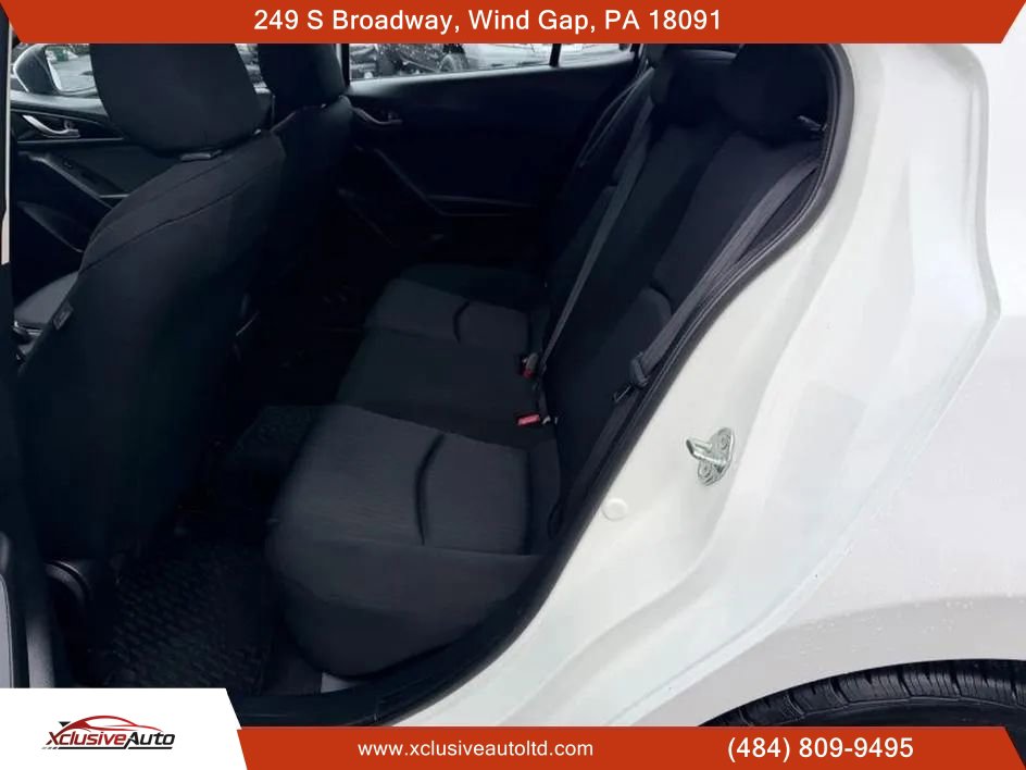 Used 2015 MAZDA MAZDA3 i Sport FWD image 9