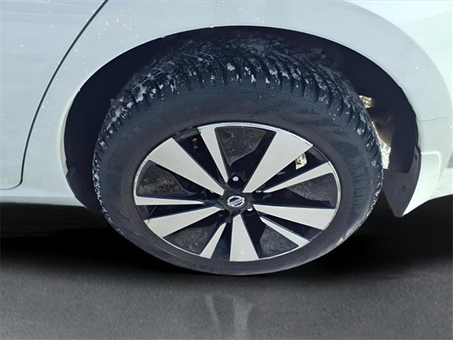 Used 2021 Nissan Altima 2.5 SV w/ SV Premium Package image 7