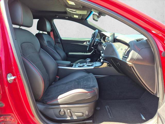 Used 2023 Kia Stinger GT2 AWD/4WD image 21