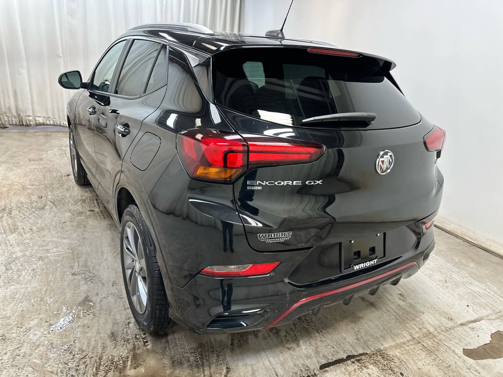 Certified 2023 Buick Encore GX Select w/ Sport Touring Package image 2