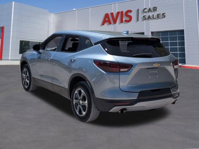 Used 2025 Chevrolet Blazer LT FWD image 9