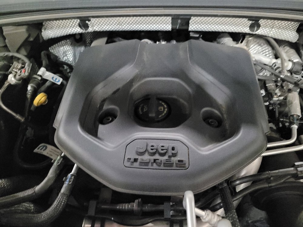 Used 2022 Jeep Grand Cherokee Trailhawk AWD/4WD image 30