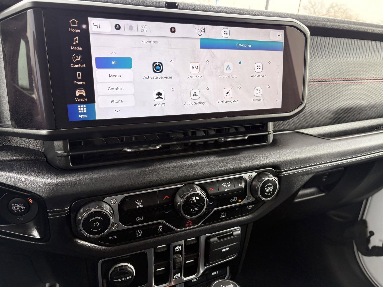 Used 2024 Jeep Wrangler Unlimited Rubicon image 16