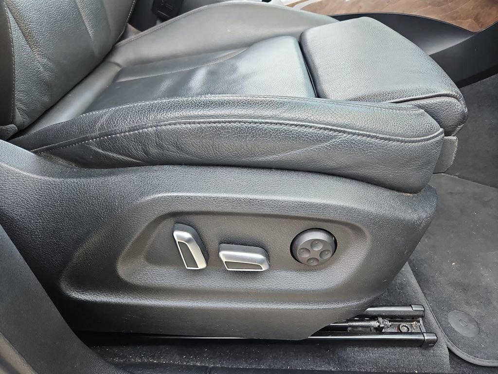 Used 2016 Audi Q5 3.0T Prestige w/ Prestige Package image 27