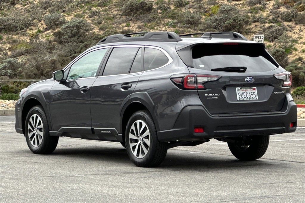 Certified 2025 Subaru Outback Premium w/ Popular Package #1A image 6